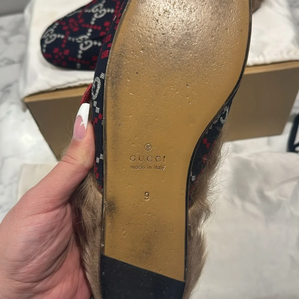 Gucci signature slippers - Picture 2 of 3